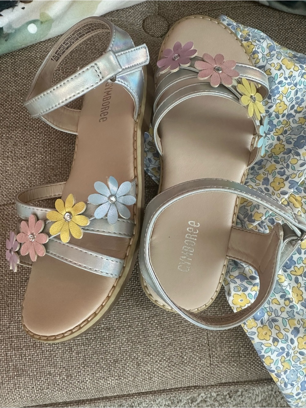Gymboree Girls Metallic Floral Strap Sandals